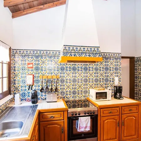 Casa Do Pinheiro With Shared Swimming Pool * São Vicente Ferreira