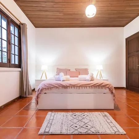 Ferienhaus Casa Do Pinheiro With Shared Swimming Pool *