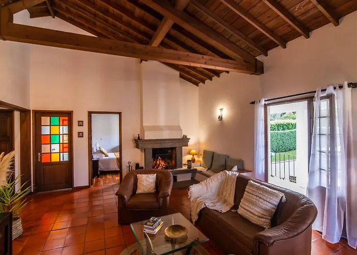 Casa Do Pinheiro With Shared Swimming Pool * São Vicente Ferreira