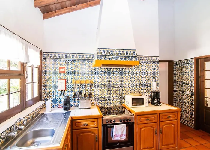 Casa Do Pinheiro With Shared Swimming Pool * São Vicente Ferreira