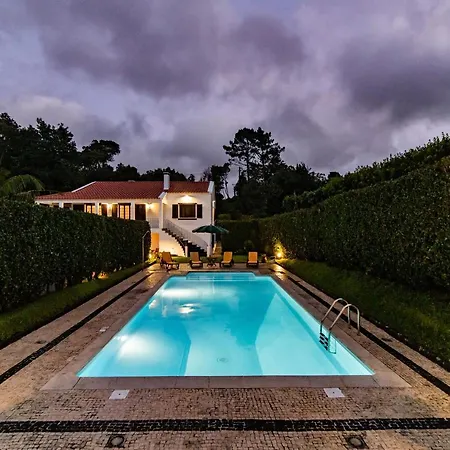 Casa Do Pinheiro With Shared Swimming Pool *